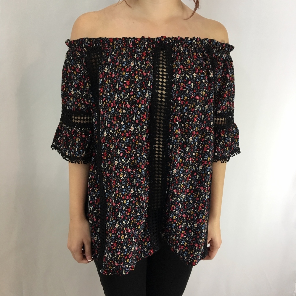 Floral Printed Crochet Lace Off Shoulder Top - Picture 3 of 7